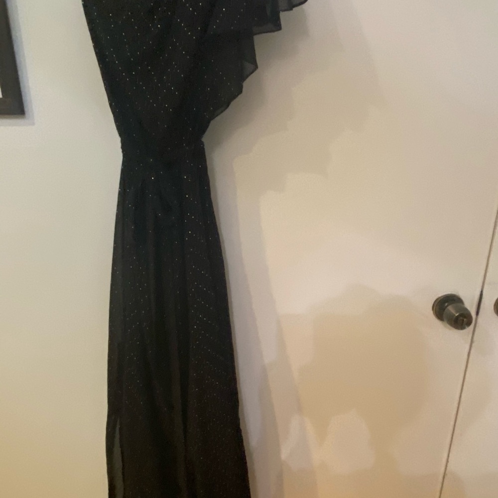 Black maxi one shoulder dress